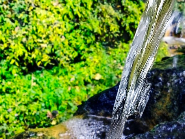 一年で一番水の澄む日は？