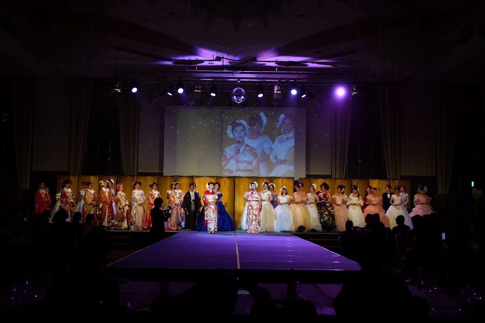 アラウンドビューティクラブ関西支部パーティ・桂由美ブライダルファッションショー